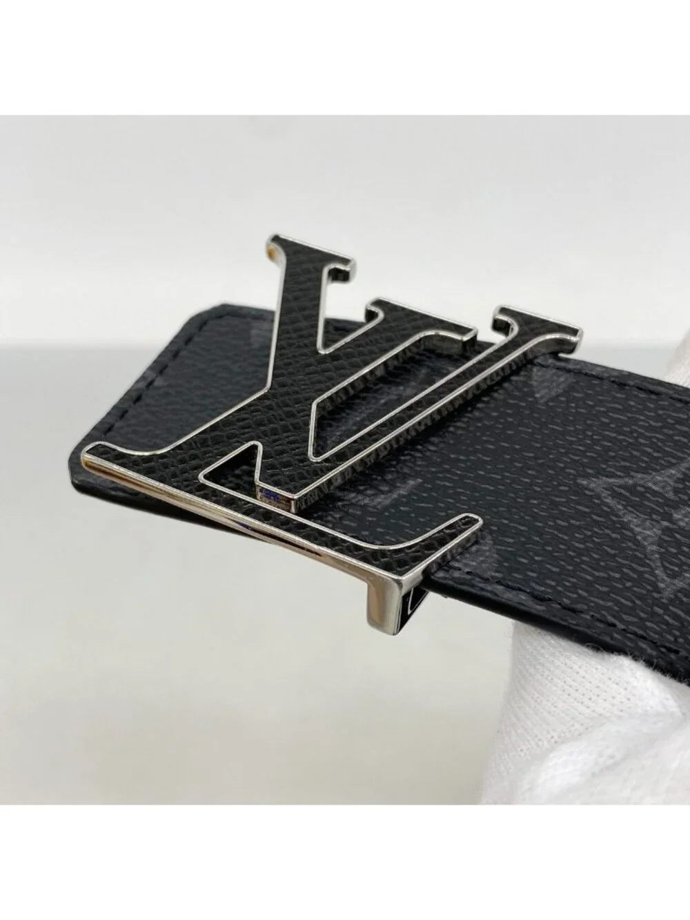 Louis Vuitton Belt Monogram Eclipse Ceinture LV Initial Black